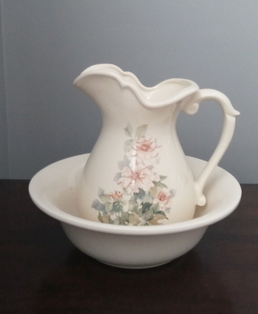 Vintage Pitcher and Wash Basin